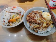 -红猪卤肉饭(大西洋美食城店)