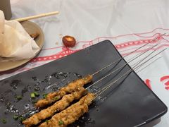 -肥肥虾庄·金牌油焖大虾(汉口城市广场店)