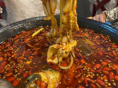 -鸿顺老铁锅美蛙鱼府(解放碑店)