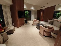 -上海外滩茂悦大酒店