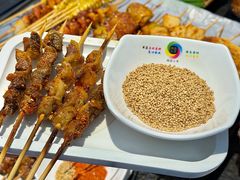 -卞二小串·鹤岗烧烤·坑烤(永定路店)