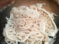 -老牌坊云南鱼豆花火锅(嵩山店)