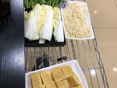 -楼外楼大刀肉传统火锅(西安大路店)