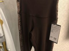 -lululemon(比斯特购物村店)