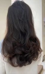 -十六番发型师事务所