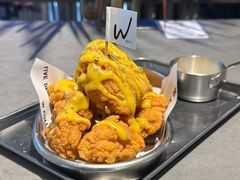 -W COLLECTIVE  DESSERT SHOP