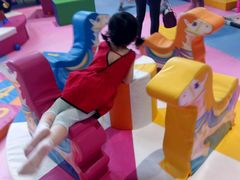 -蒙特利亲子乐园