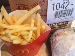 -麦当劳(常山服务区得来速店)