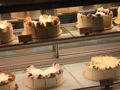 斑斓椰子奶油蛋糕-野路甜点铺(松柏路店)