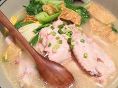 -刀小蛮半只鸡过桥米线(家乐福四元桥店)