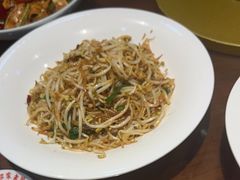 -那家老院子东北菜·饺子·小鸡炖蘑菇(艳华街店)