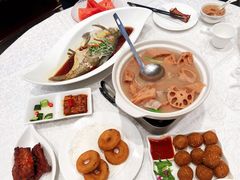 -亢龙太子酒轩(东湖店)