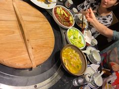 -挂旗柴锅鸡(蚌山区嘉年华店)