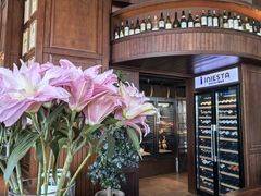 -MONICH牛排融合餐厅(和义大道购物中心店)