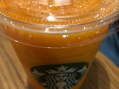 -星巴克臻选(郑州中原万达店)