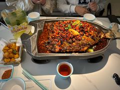 -江边城外烤全鱼(世茂广场店)