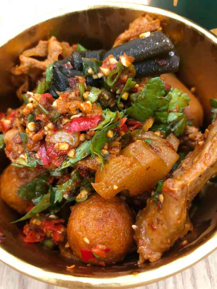 火车站赵姥姥热卤现拌·粉面饭(朝阳门益田假日店)