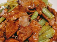 -吕氏疙瘩汤·海鲜新鲁菜(凯德mall新都心店)