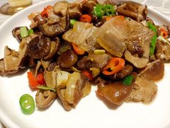 刀板香炒蘑菇-深山老屋(国顺东路店)