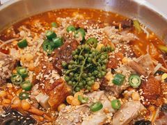 -蓉三少冒烤鸭·四川小吃集(北京首店)