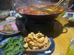 -白乐天毛肚火锅馆(南滨路店)