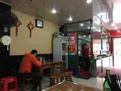 大堂-潘国仙耳光馄饨(黄家阙路店)