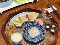 -龙悦湾酒家·八阵鱼生·渔人码头店