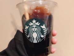 -星巴克臻选(上海中环广场2F店)