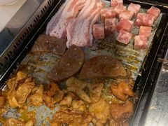 -爱客得牛排海鲜烤肉·火锅自助(春熙路黑金好店)