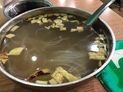 -清真老铁家灌汤包