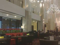 -Salon de The de Joel Robuchon(外滩18号店)