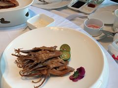 -贝勒爷·酥不腻烤鸭