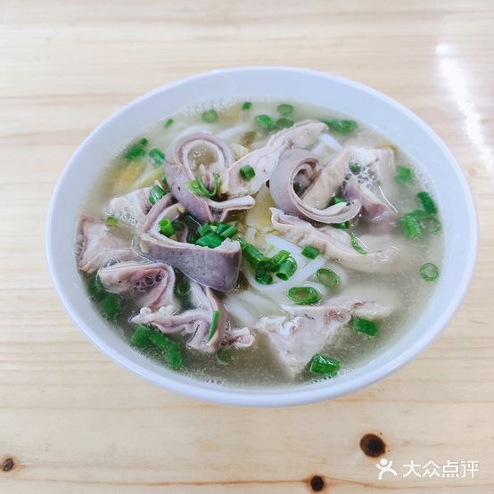 龙北老牌猪肚面(杏园西小区店)