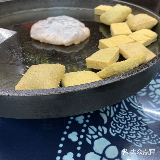 爱妃烙锅·特色烙锅烤肉