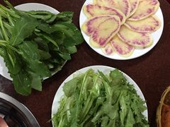 -银同牦牛肉火锅