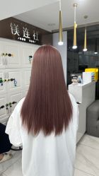 -镁连社·美联社