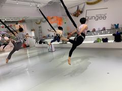 -Jumphai室内蹦极运动