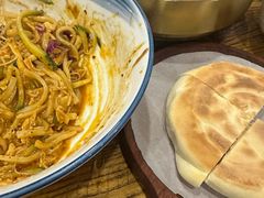 -荣记歡喜·馄饨铺(开发区振华购物中心店)