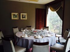 -御花园·粤菜·海鲜火锅(中山公园店)