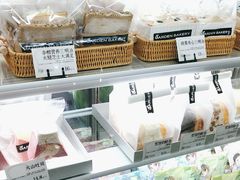 -花园饼屋·吐司蛋糕面包(星海店)
