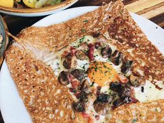 鸡蛋蘑菇熏肉荞麦可丽饼-RAC BAR(安福路店)