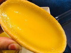 鲜牛奶蛋挞-皇后饼店(财富广场店)