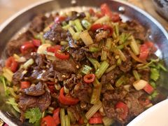 -侬佳蒸菜馆(听潮店)