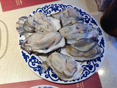 生剥海蛎子-东镇老火锅(长春路首店)