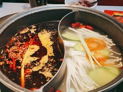 -钢管厂五区小郡肝串串香(滨江店)