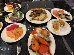 -圣丰索菲特·2 On 988 Café 自助餐厅