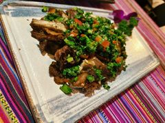 大理风味炝香鸡-香巴拉云南餐厅(华莱坞店)