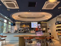 -LAVAZZA拉瓦萨咖啡(中航城君尚购物中心店)