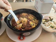 -闫家驴肉老店(华电一校店)