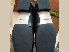 -爱革·奢品·鞋包·衣物·家居(金桥国际商业广场店)